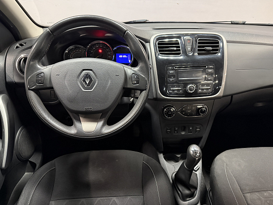 Renault Sandero Privilege, 2016 года, пробег 100000 км