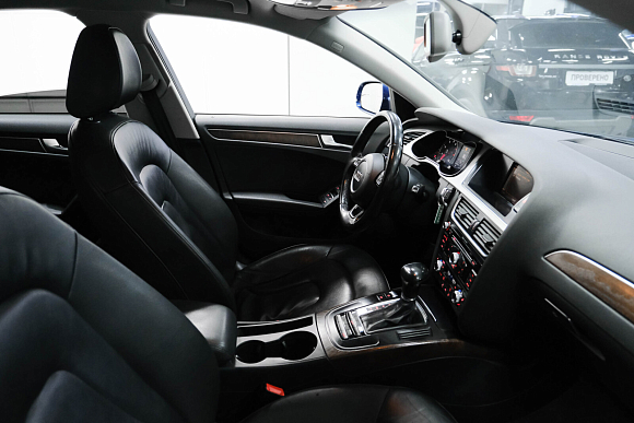 Audi A4 Comfort, 2015 года, пробег 205500 км