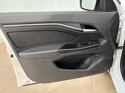 Lada (ВАЗ) Vesta 50 Anniversary, 2017 года, пробег 145540 км