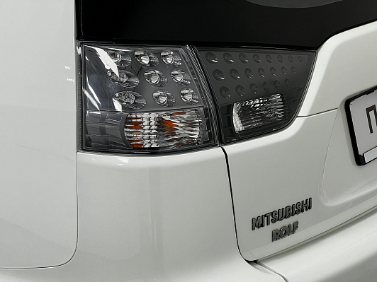 Mitsubishi Outlander Instyle, 2011 года, пробег 256000 км