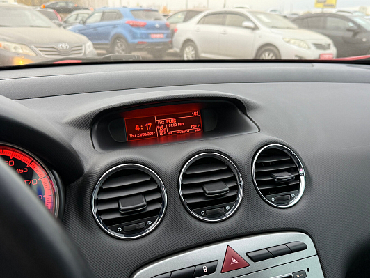 Peugeot 308 Confort Pack, 2010 года, пробег 209980 км