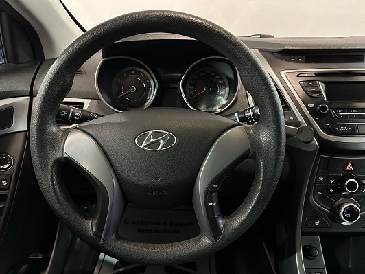 Hyundai Elantra Base, 2015 года, пробег 126000 км