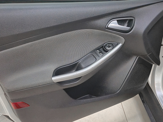 Ford Focus SYNC Edition, 2011 года, пробег 240456 км