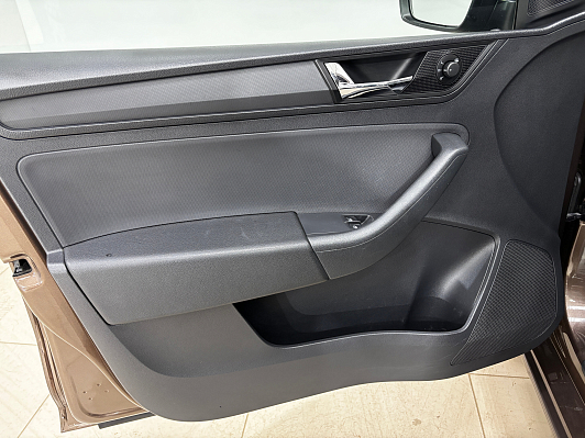 Skoda Rapid Hockey Edition Active, 2019 года, пробег 133225 км