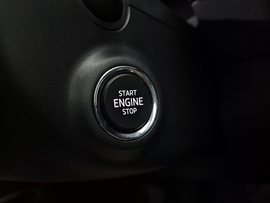 Skoda Karoq Hockey Edition, 2021 года, пробег 72957 км