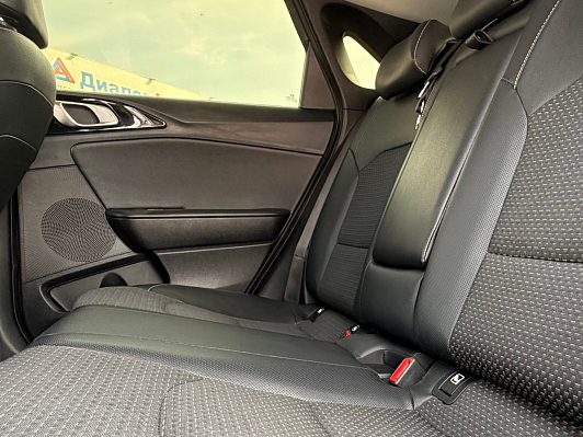 Kia Ceed Luxe, 2018 года, пробег 125933 км