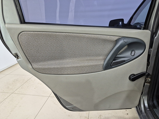 Lada (ВАЗ) Kalina, 2010 года, пробег 92645 км