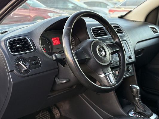 Volkswagen Polo Highline, 2012 года, пробег 243500 км