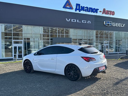 Opel Astra Sport, 2013 года, пробег 180917 км
