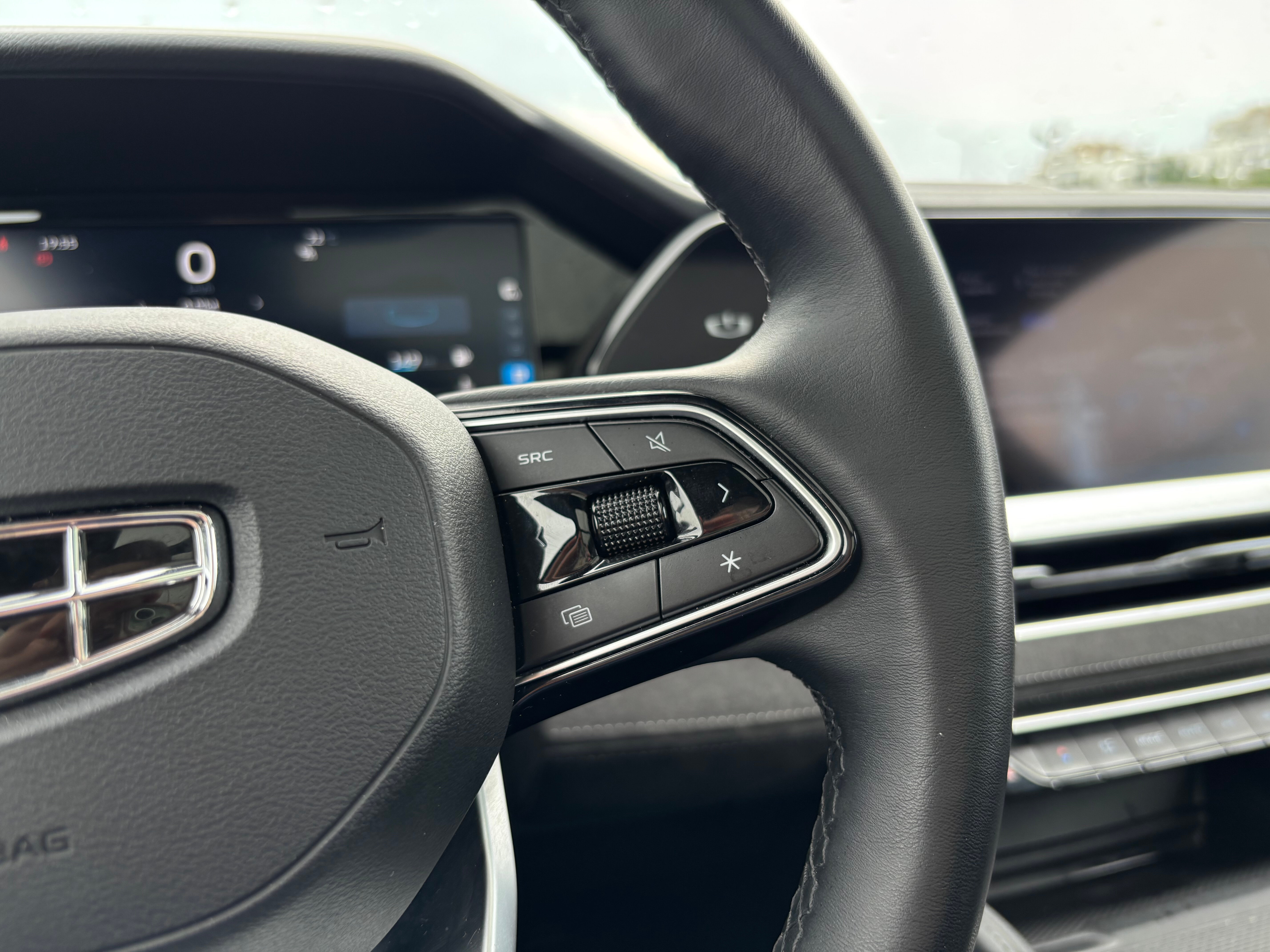 Geely Monjaro, 2024 года, пробег 56170 км