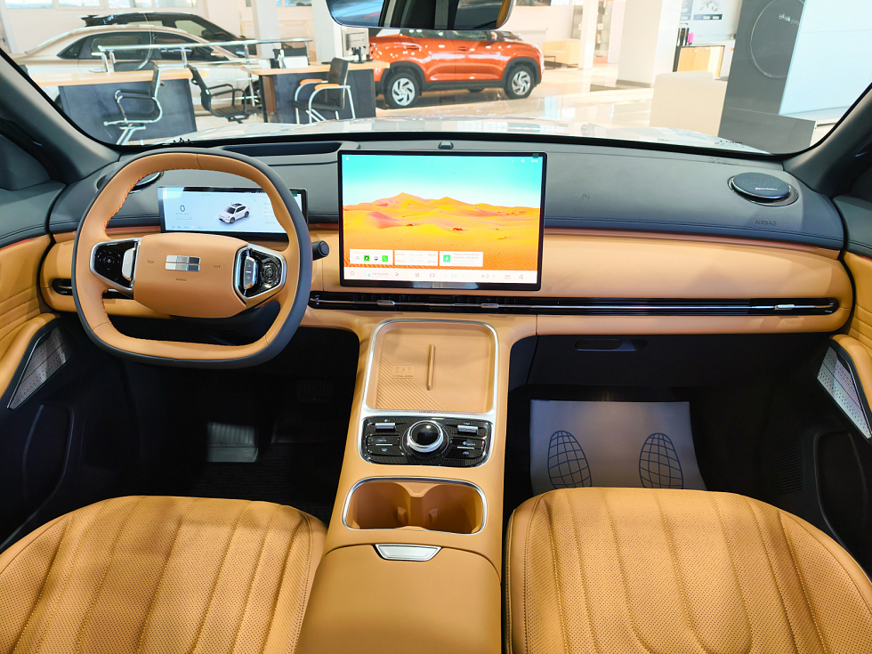 Geely EX5 EM-i Max, серебряный