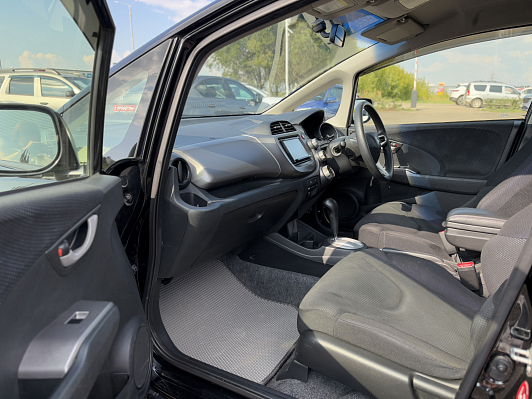 Honda Fit, 2012 года, пробег 83400 км