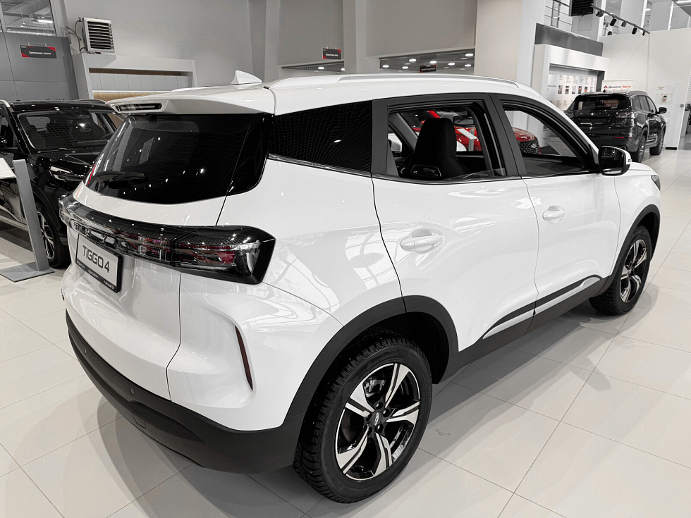 Chery Tiggo 4 Active, белый