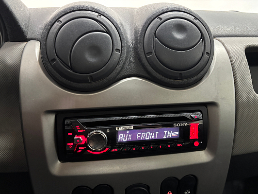 Renault Logan Expression, 2010 года, пробег 185494 км