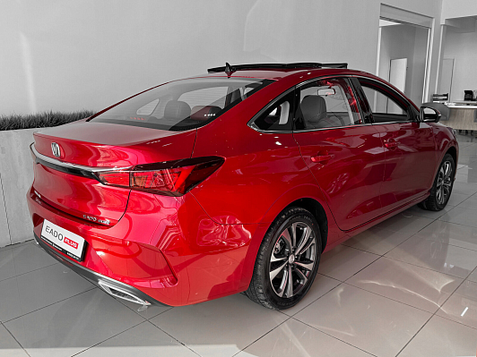 Changan Eado Plus DLX, красный