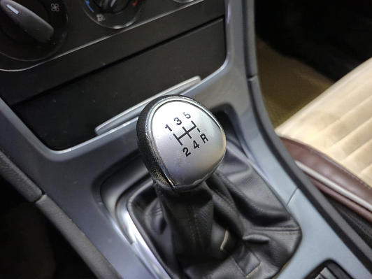 Ford Mondeo Ambiente, 2011 года, пробег 186813 км