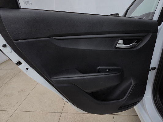 Kia Rio Luxe, 2020 года, пробег 133231 км