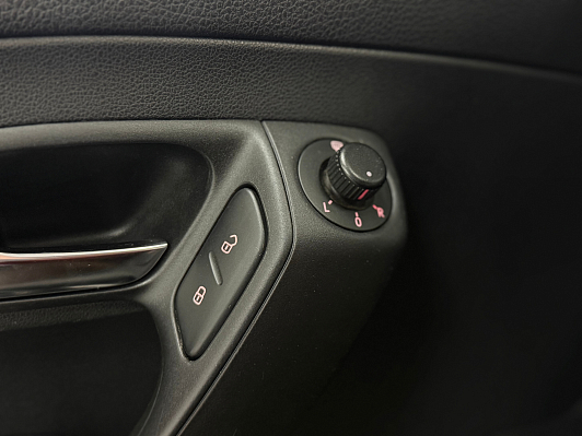 Volkswagen Polo Comfortline, 2012 года, пробег 102000 км