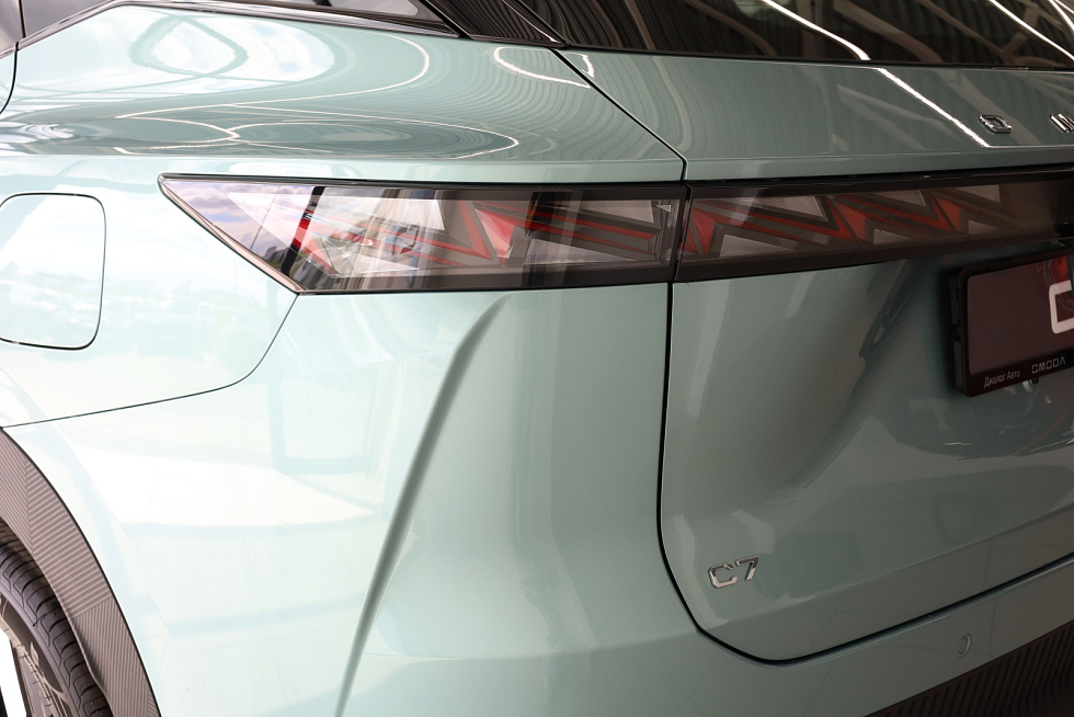 Omoda C7 Актив, зеленый