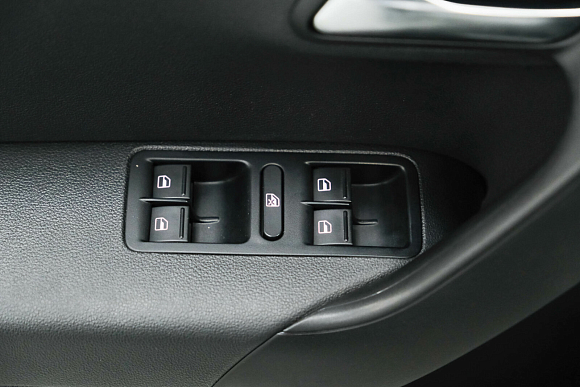 Volkswagen Polo CONNECT, 2018 года, пробег 135000 км