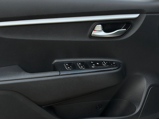 Kia Rio Prestige, 2020 года, пробег 101500 км