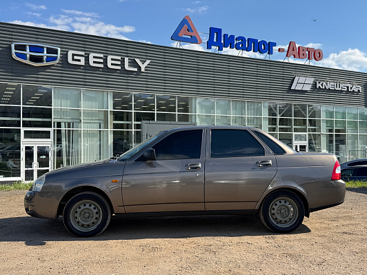 Lada (ВАЗ) Priora Standard 21702-40-050, 2017 года, пробег 144578 км