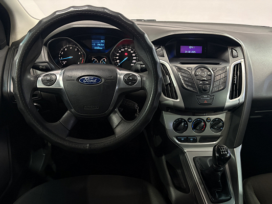 Ford Focus Trend, 2011 года, пробег 223300 км