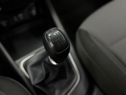 Hyundai Solaris Comfort, 2018 года, пробег 132000 км