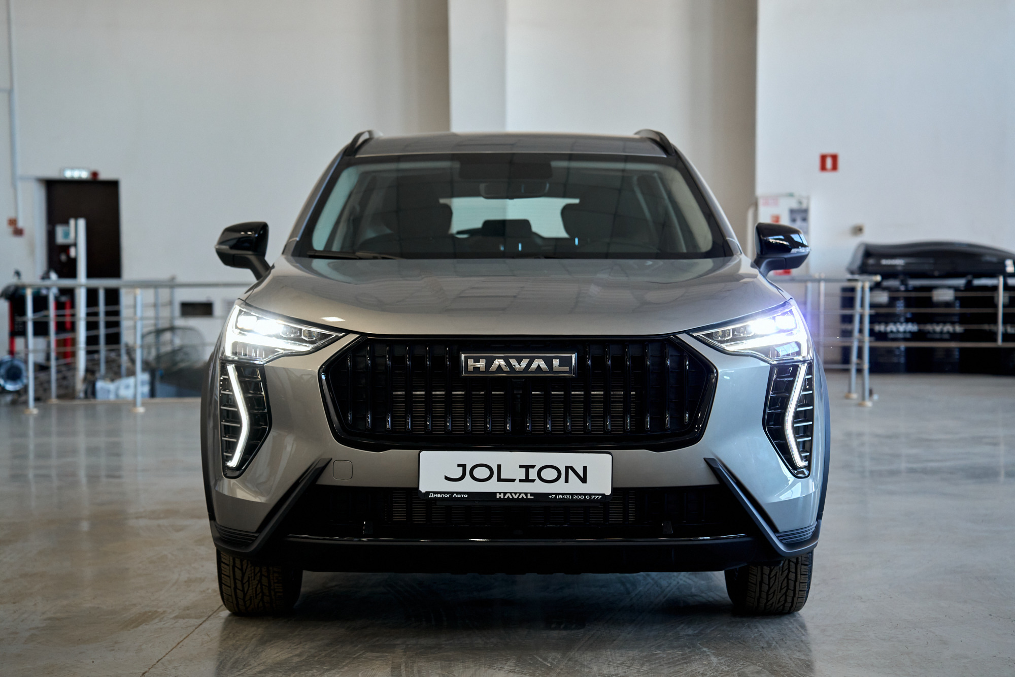 Haval Jolion Комфорт, серый