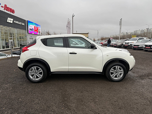 Nissan Juke SE+ Sport, 2013 года, пробег 190176 км