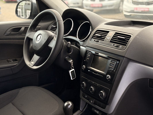 Skoda Yeti Active Outdoor, 2015 года, пробег 247049 км