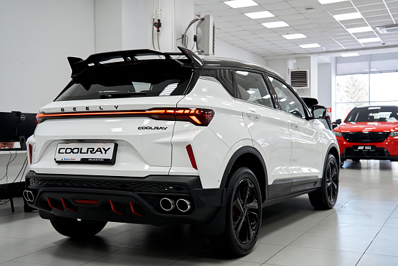 Geely Coolray Flagship, белый