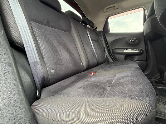 Nissan Juke, 2011 года, пробег 123500 км