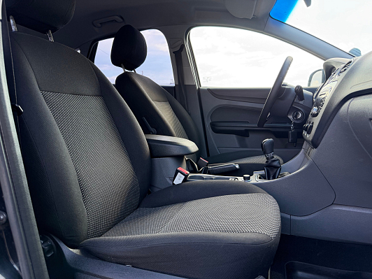 Ford Focus Comfort, 2008 года, пробег 260000 км