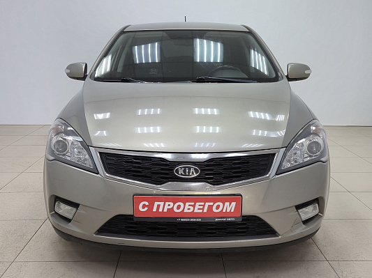 Kia Ceed, 2012 года, пробег 141619 км