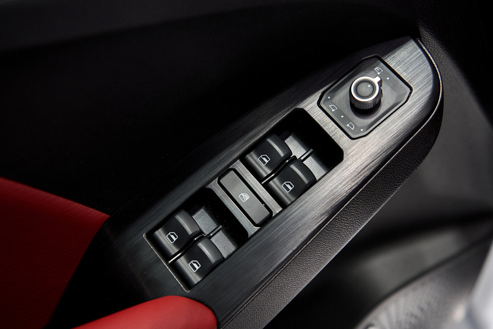 Haval Jolion Техно, белый