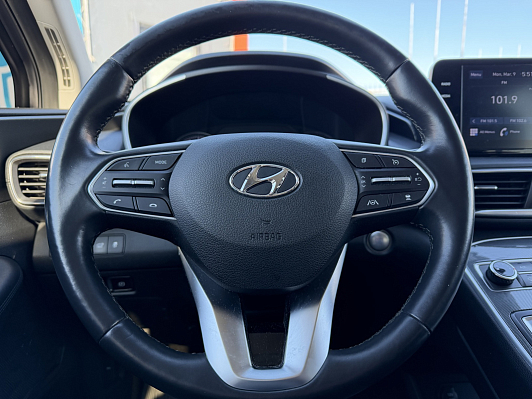 Hyundai Santa Fe SE 6 Мест, 2020 года, пробег 66800 км