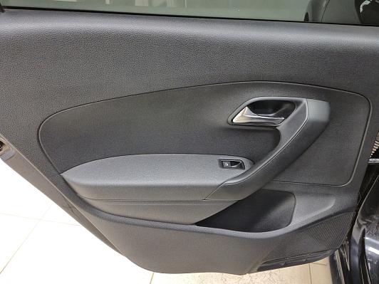 Volkswagen Polo Trendline, 2011 года, пробег 156629 км