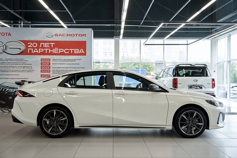 GAC Empow GL S-style, белый