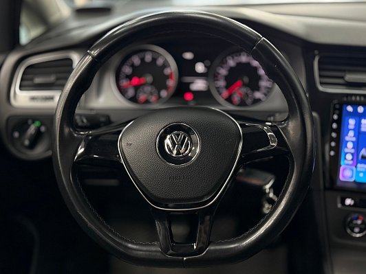 Volkswagen Golf, 2014 года, пробег 300000 км