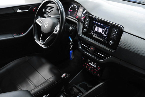 Volkswagen Polo Status, 2021 года, пробег 186045 км