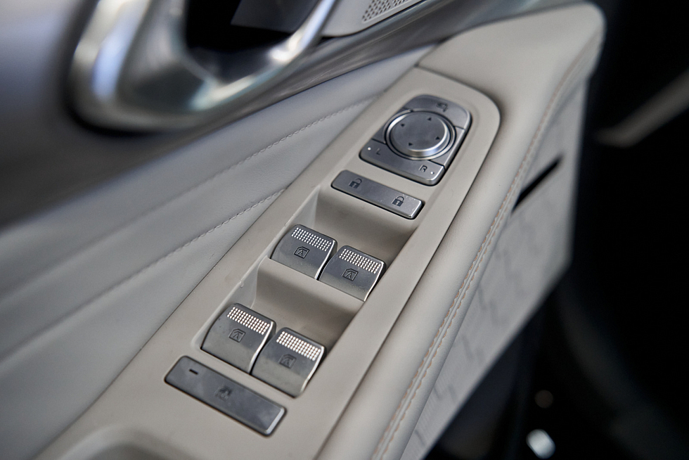 GAC GS8 GL, черный