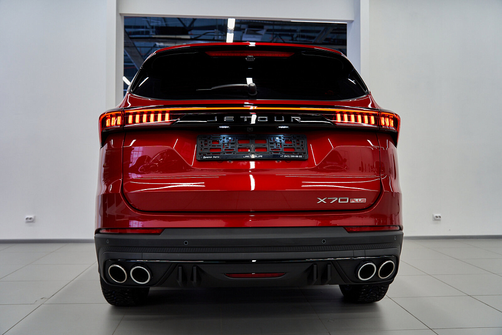 JETOUR X70 PLUS Luxury, красный