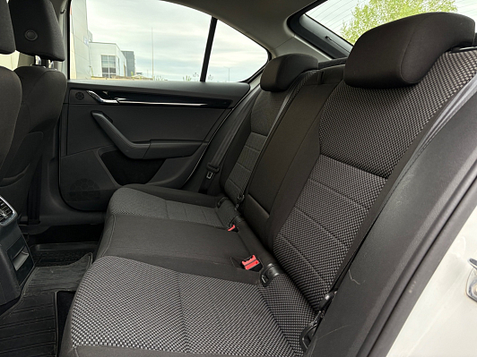 Skoda Octavia Style, 2017 года, пробег 250000 км