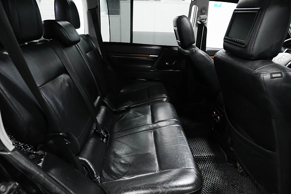 Mitsubishi Pajero Ultimate, 2007 года, пробег 197701 км