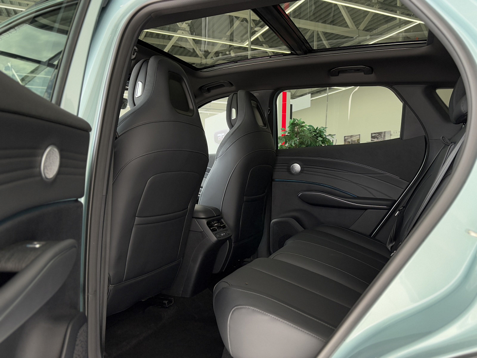 Omoda C7 Актив, зеленый