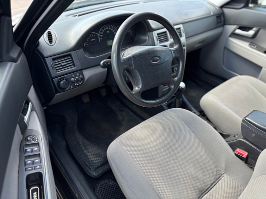 Lada (ВАЗ) Priora Люкс, 2012 года, пробег 169171 км