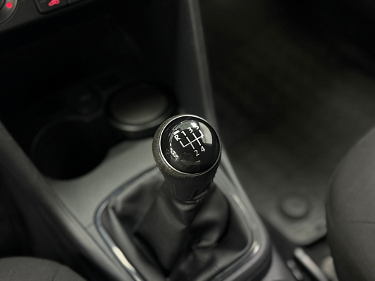 Volkswagen Polo Comfortline, 2017 года, пробег 140982 км