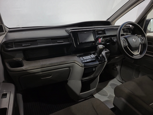 Honda Stepwgn, 2015 года, пробег 154637 км