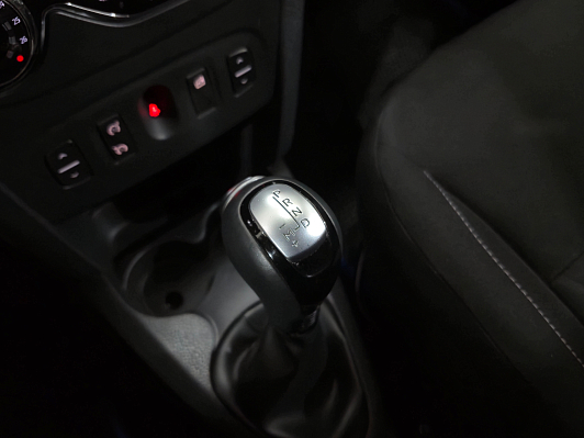 Renault Sandero Privilege, 2017 года, пробег 77162 км